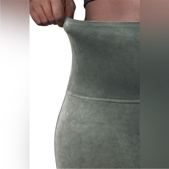 Spanx velvet leggings - Picture 5 of 12